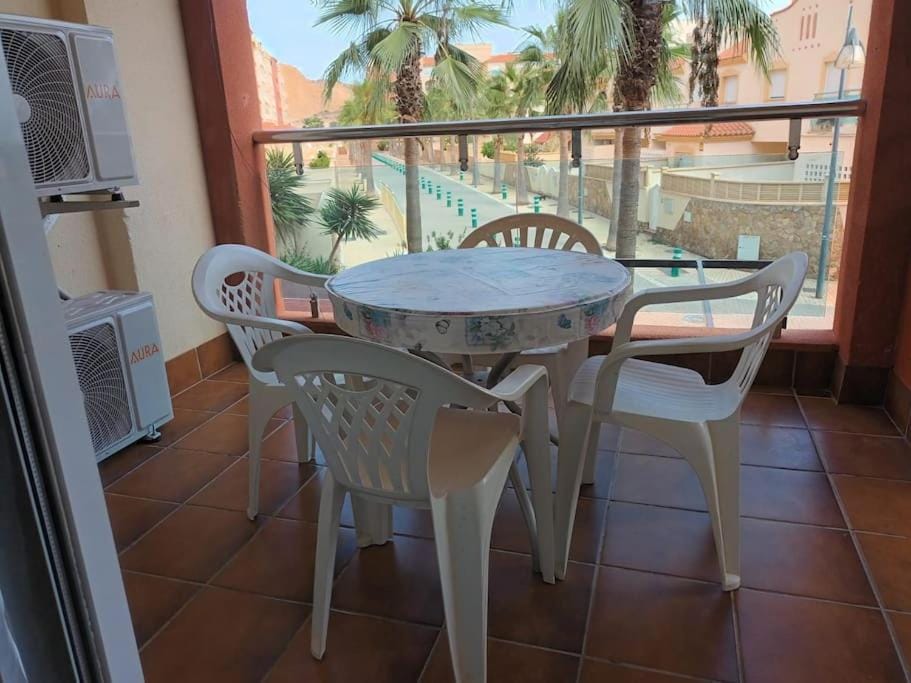 Altas Entinas Almerimar Two bedroom apartment with parking, Wi-Fi and Pool Apartment in Andalusia