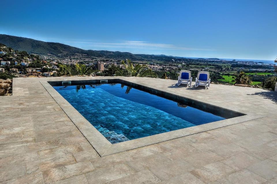 Pool view, Swimming pool