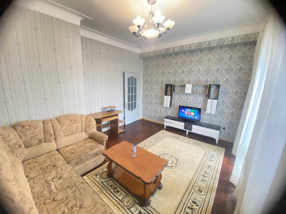 Sweet Apartment in Nizami Apartment hotel in Baku