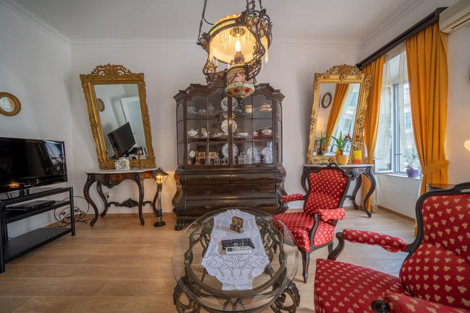 TV and multimedia, Living room, Seating area