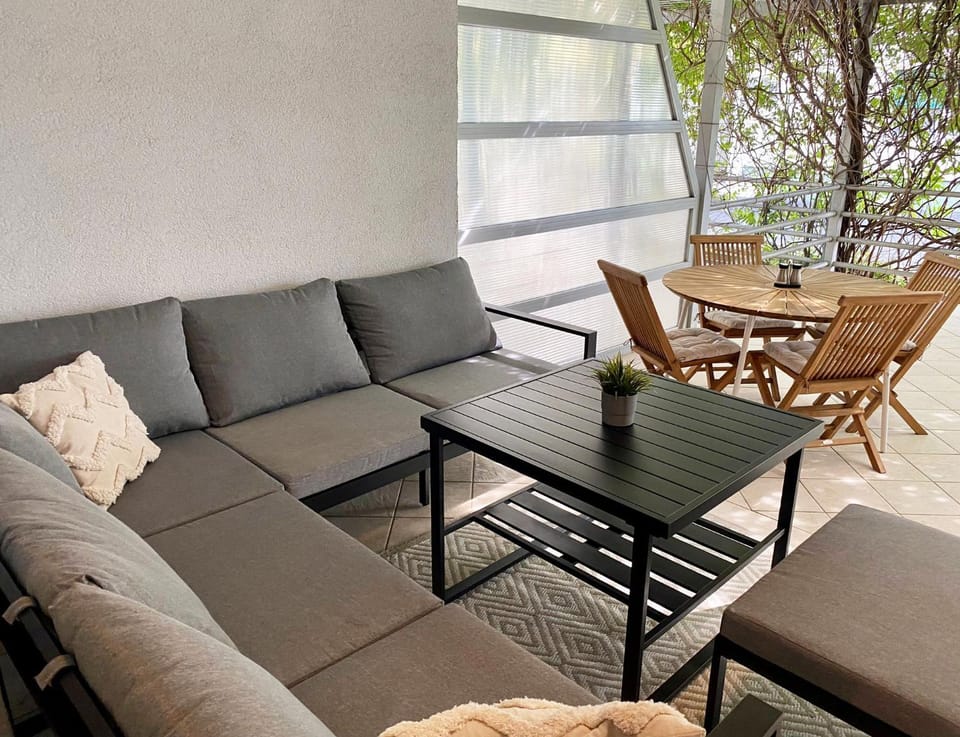 Balcony/Terrace, Dining area