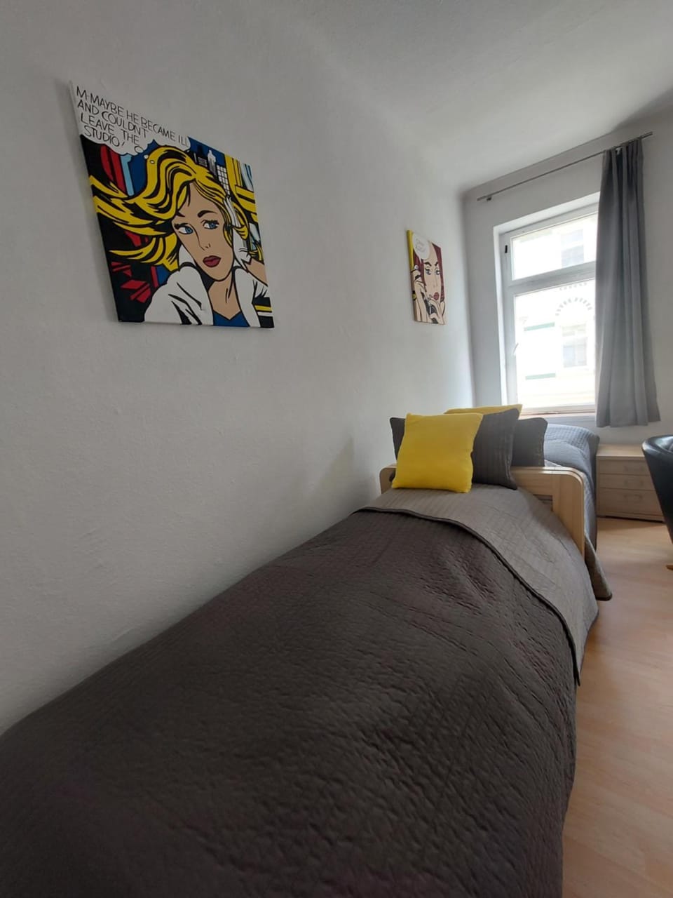 Bed, Photo of the whole room, Bedroom