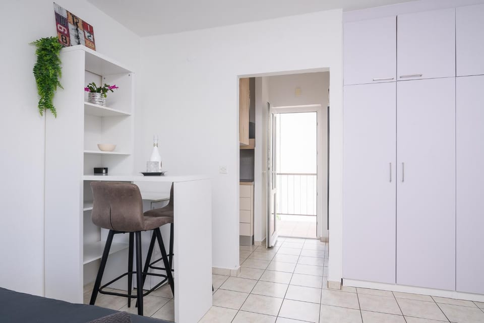 L&L Apartment in Okrug Gornji