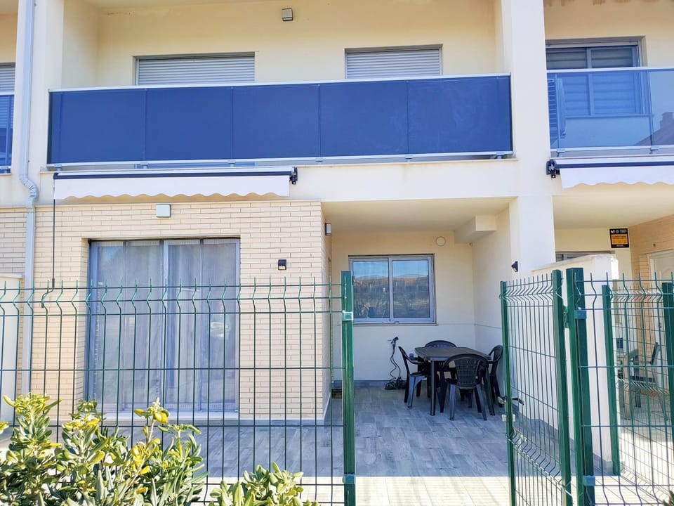 Property building, Balcony/Terrace