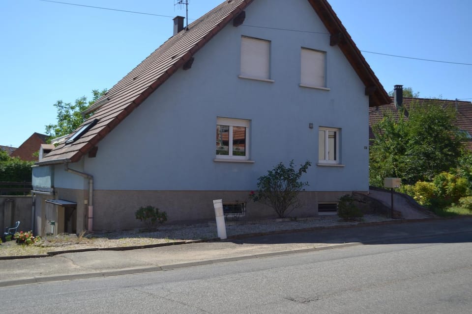 Property building, Street view