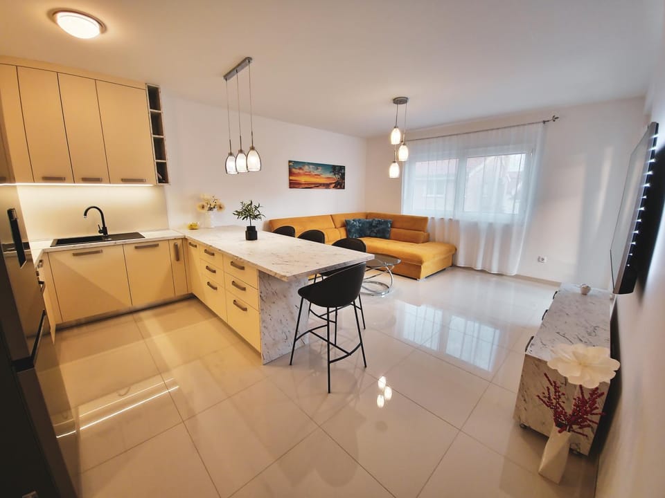 Kitchen or kitchenette, Living room, Dining area