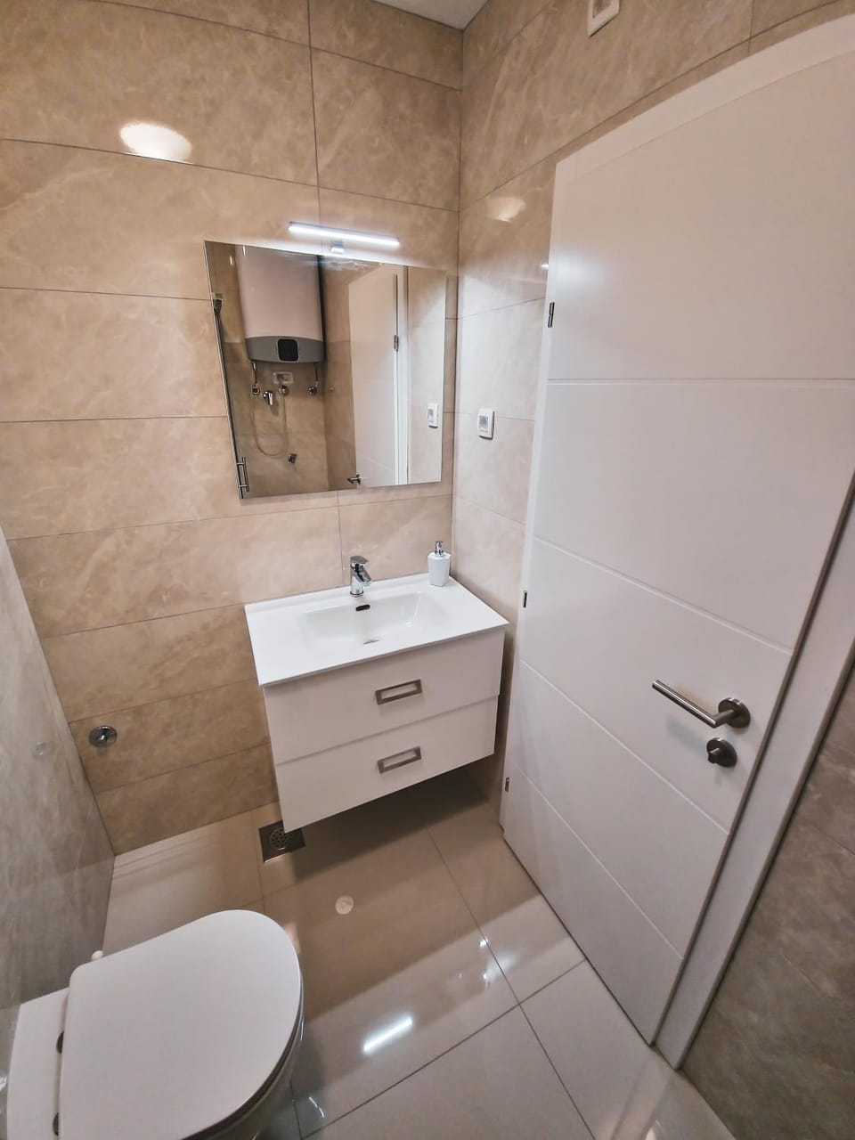 Toilet, Bathroom