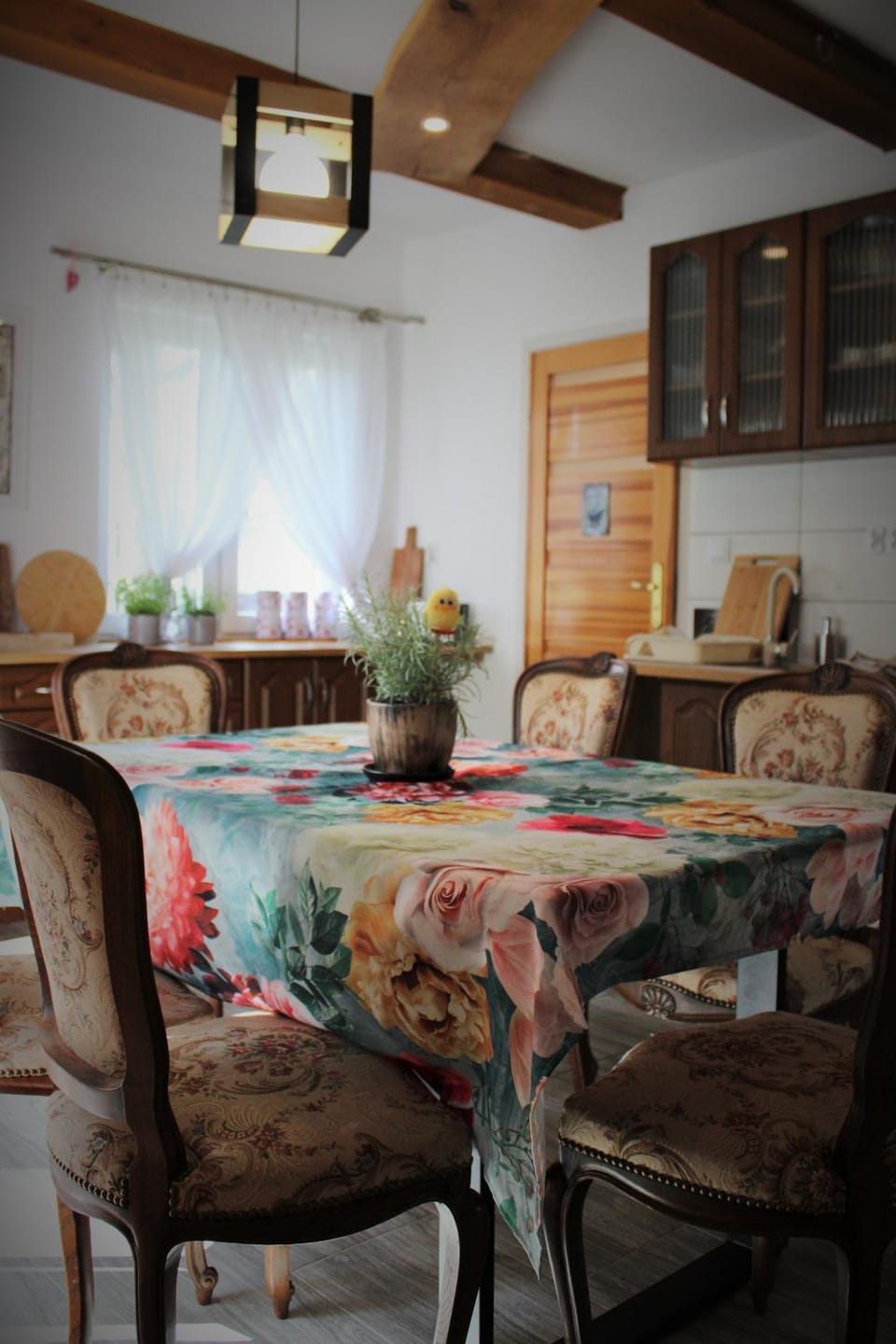 Kitchen or kitchenette, kitchen