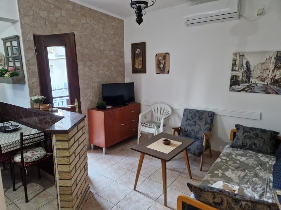 Apartman Nadja - Sutomore Apartment in Montenegro