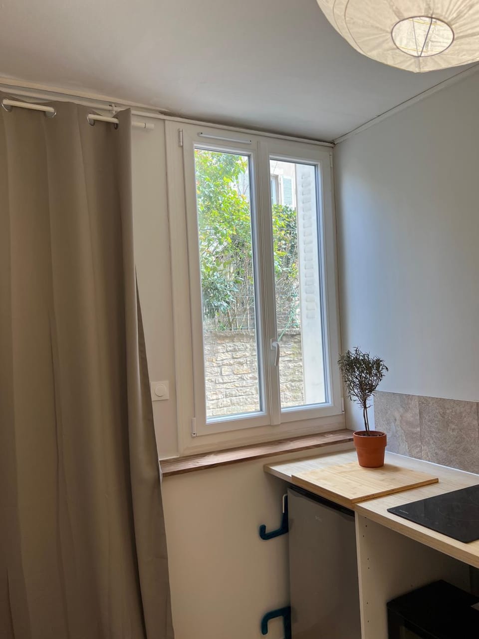 Romarin - studio BSB / Godrans Apartment in Dijon