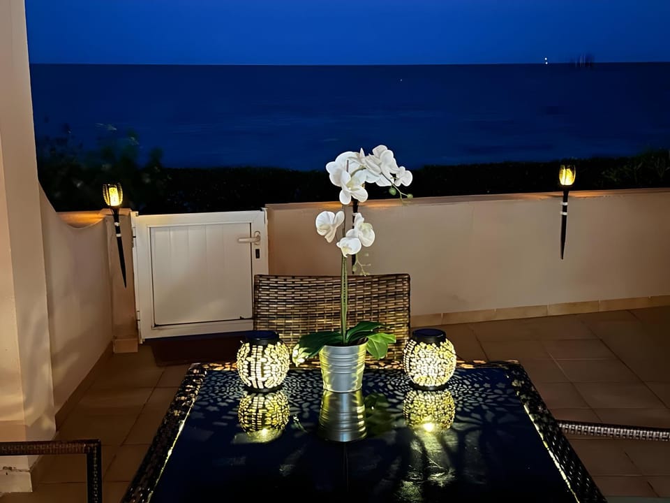 View (from property/room), Balcony/Terrace
