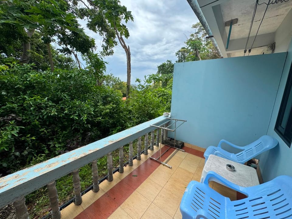 Tommy Apartment - main road Apartment hotel in Ko Tao