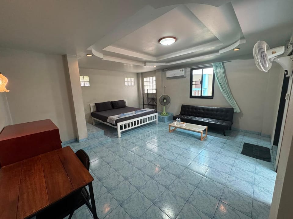 Tommy Apartment - main road Apartment hotel in Ko Tao