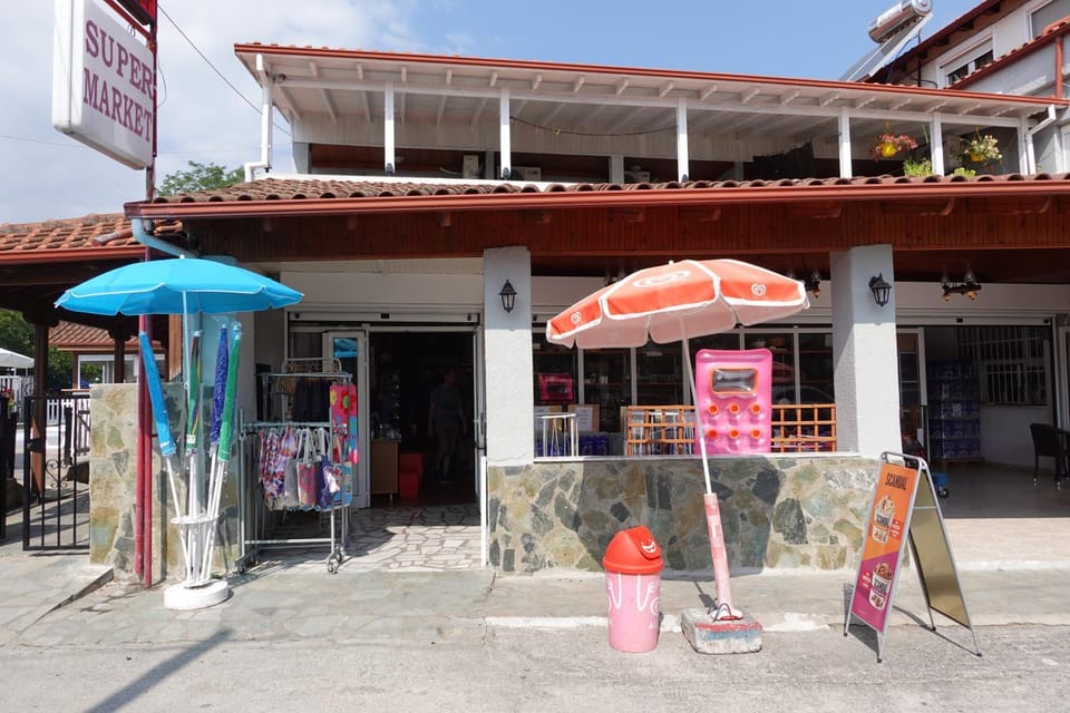 Property building, Day