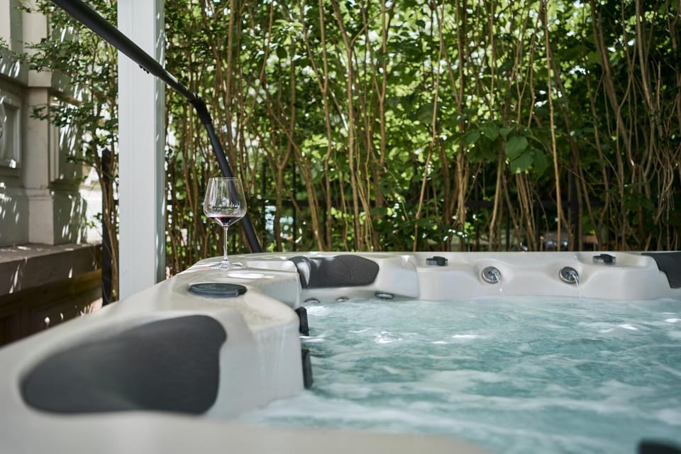 Day, Garden, Hot Tub, Garden view, Pool view