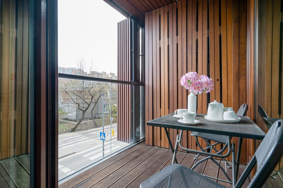 Patio, View (from property/room), Balcony/Terrace, Living room, Seating area, Dining area
