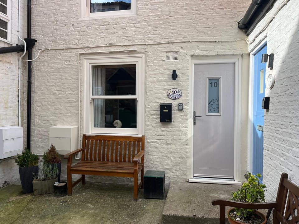 The Rockpool Holiday Cottage House in England