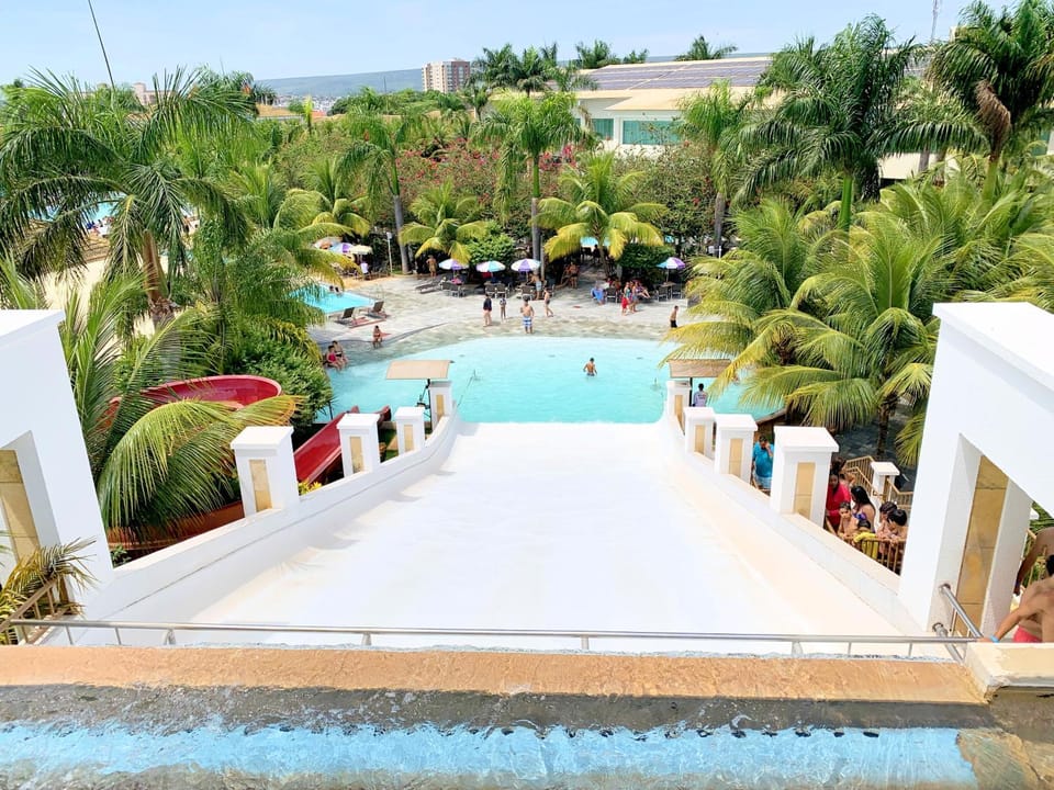 Pool view, Swimming pool