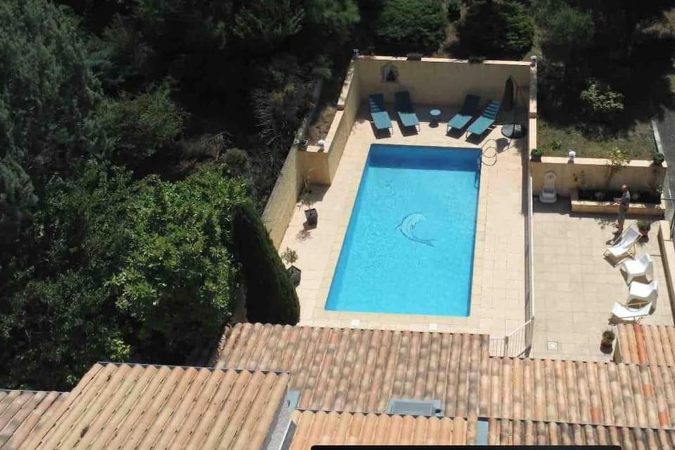 Maison de famille (piscine, jacuzzi et sauna) Villa in Occitanie