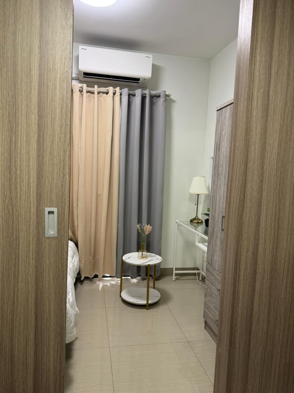 Shore 2 Condo unit near MOA Apartment in Pasay