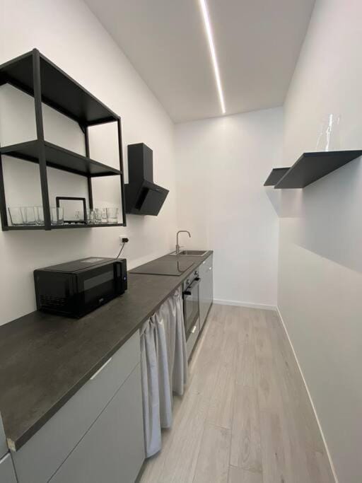 Kitchen or kitchenette, minibar, pet friendly, stove
