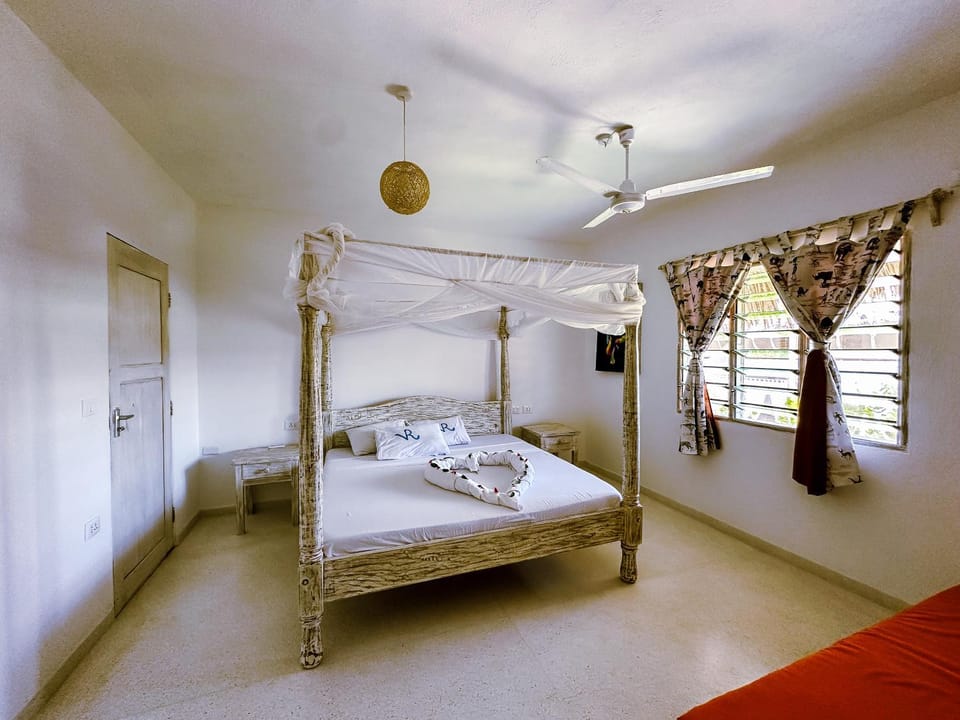 Dream House Apartment hotel in Kenya