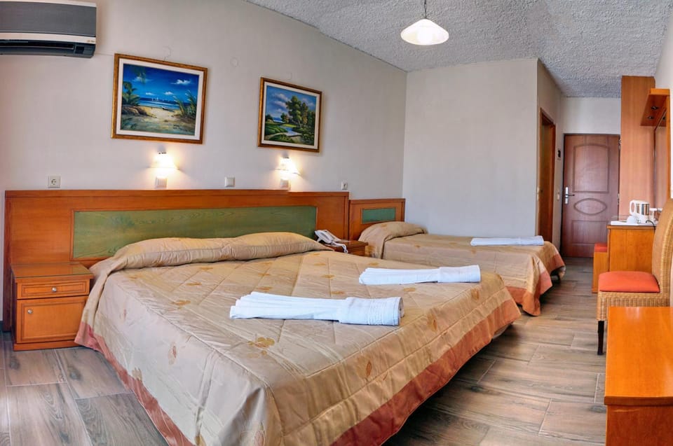 HOTEL VICKY II Hotel in İzmir Province