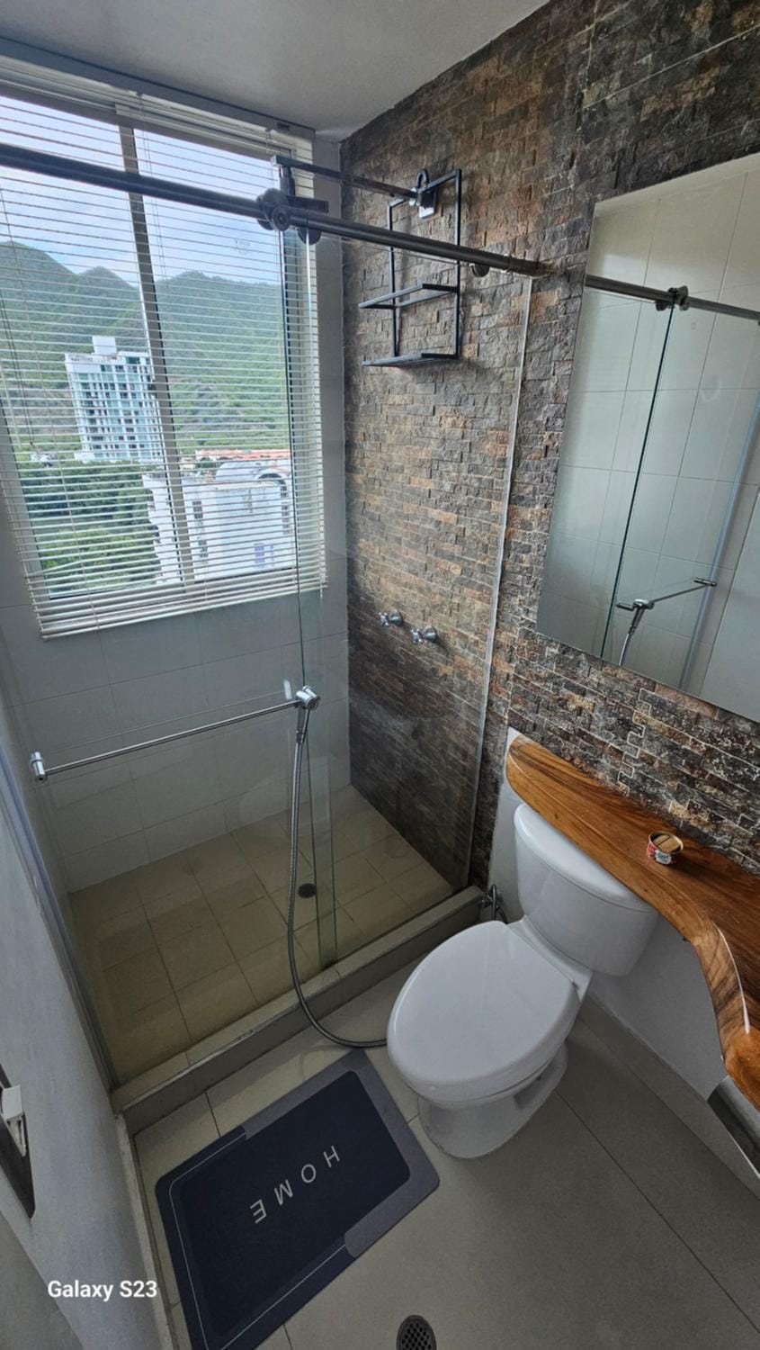 Hugos studio loft Apartment in Gaira