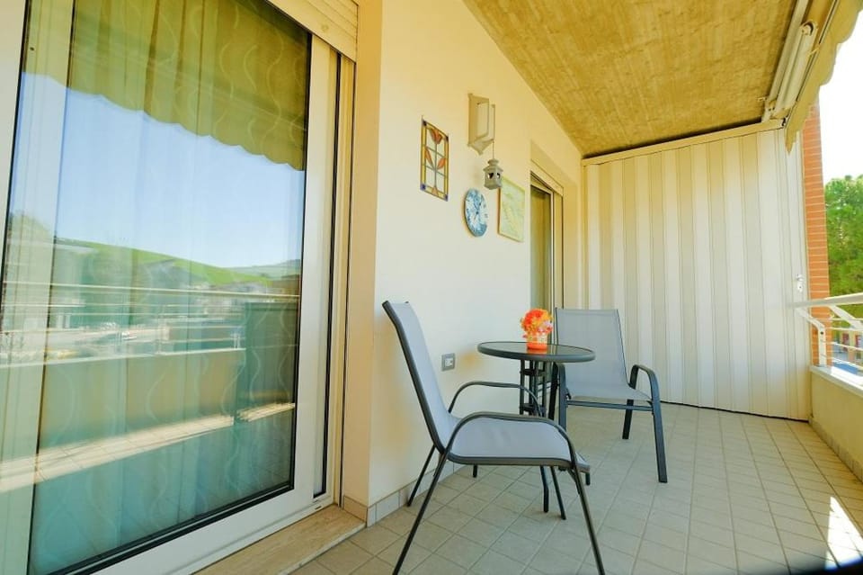 Balcony/Terrace, Balcony/Terrace