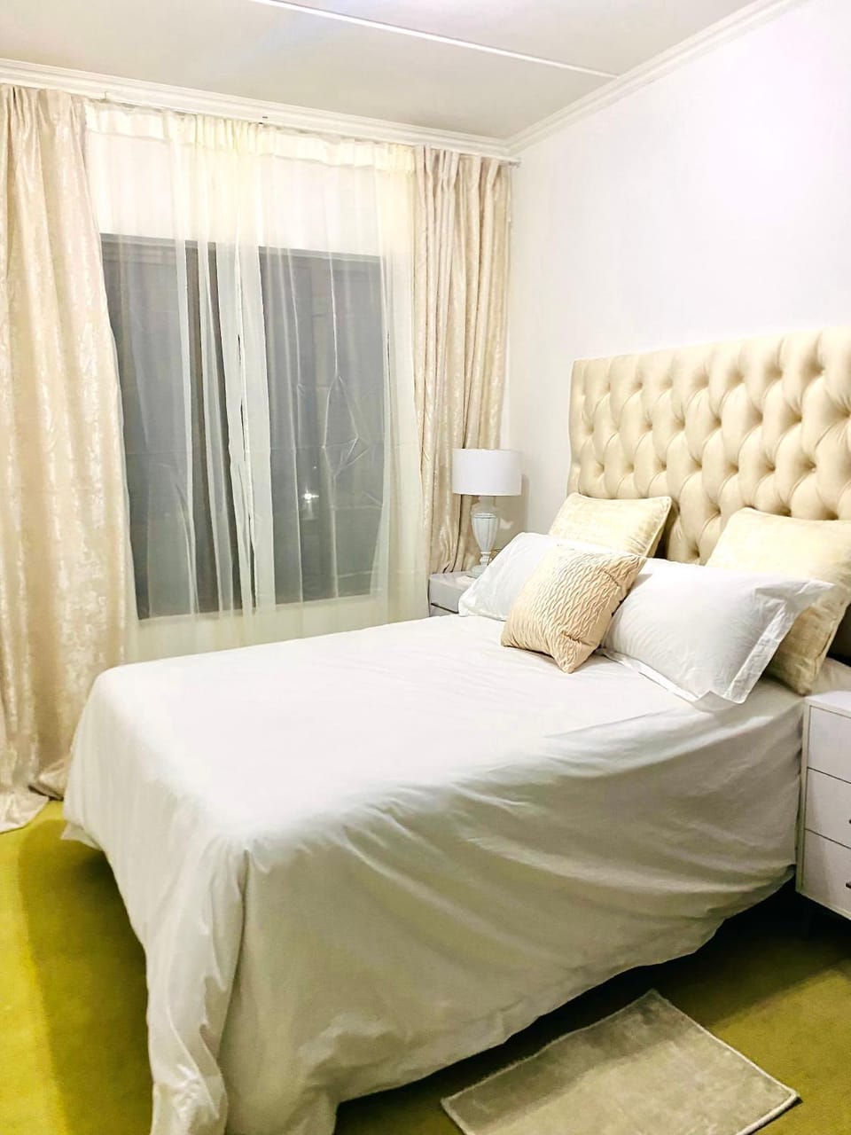 Midrand Siena Sun Luxury Suites 3 with water reserve Apartment in Gauteng