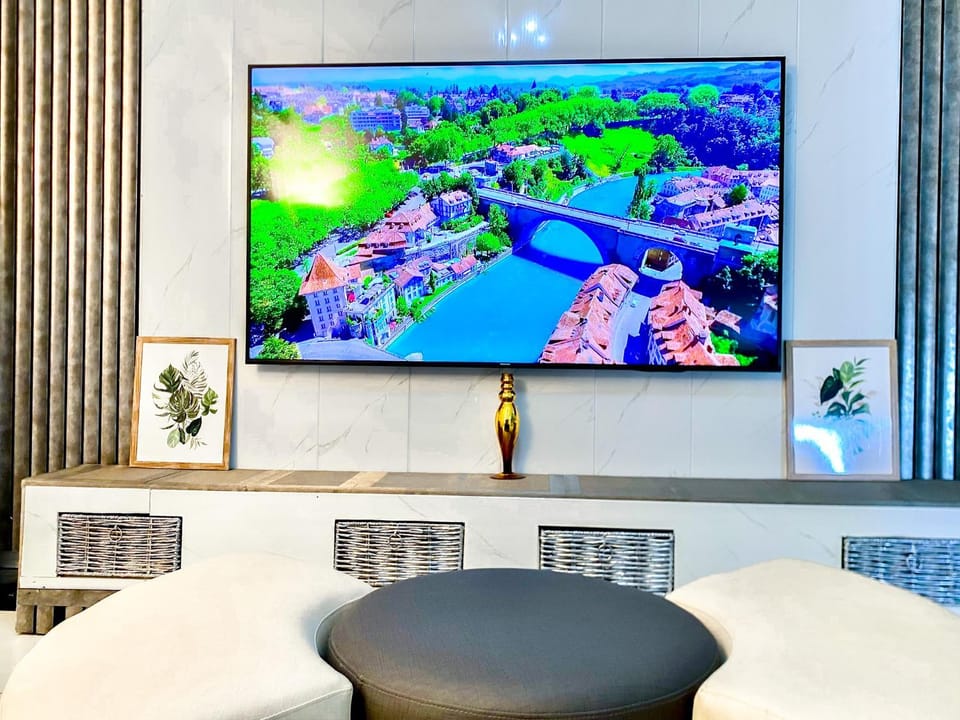 Midrand Siena Sun Luxury Suites 3 with water reserve Apartment in Gauteng