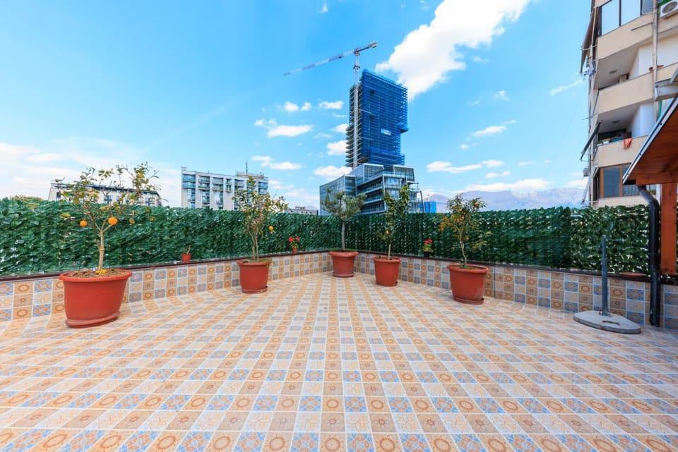 Balcony/Terrace, City view