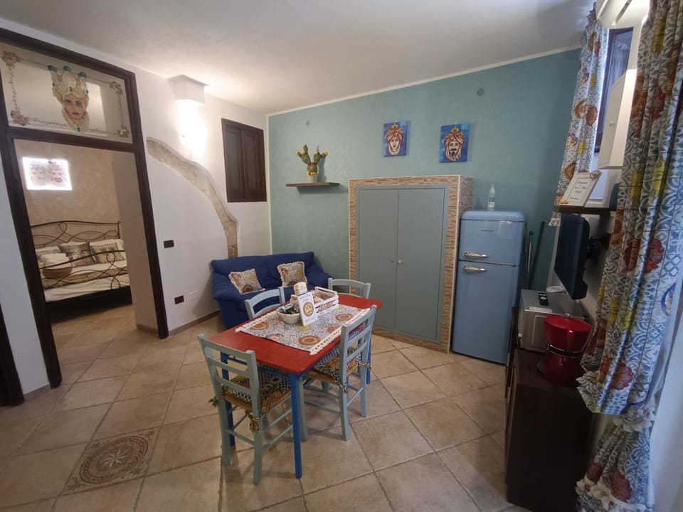 Living room, kitchen