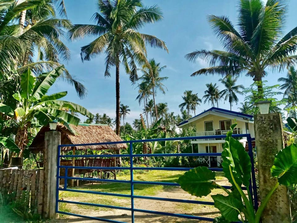 Bayay ni Nanay Bed & Breakfast in Magpupungko Beach Road Bed and Breakfast in Siargao Island