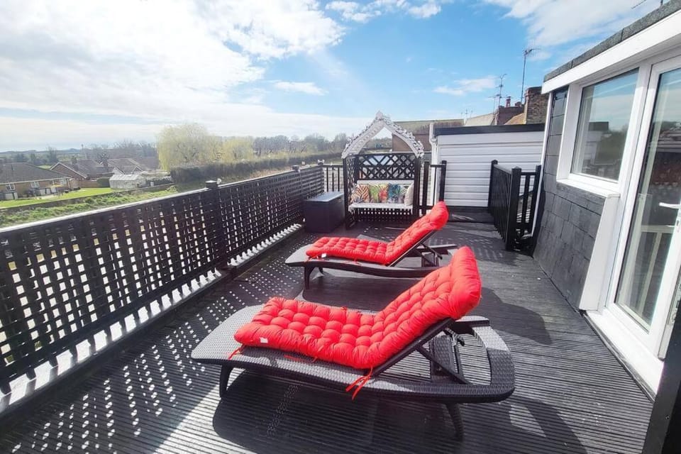 Patio, Day, View (from property/room), Balcony/Terrace, Balcony/Terrace, Seating area, sunbed