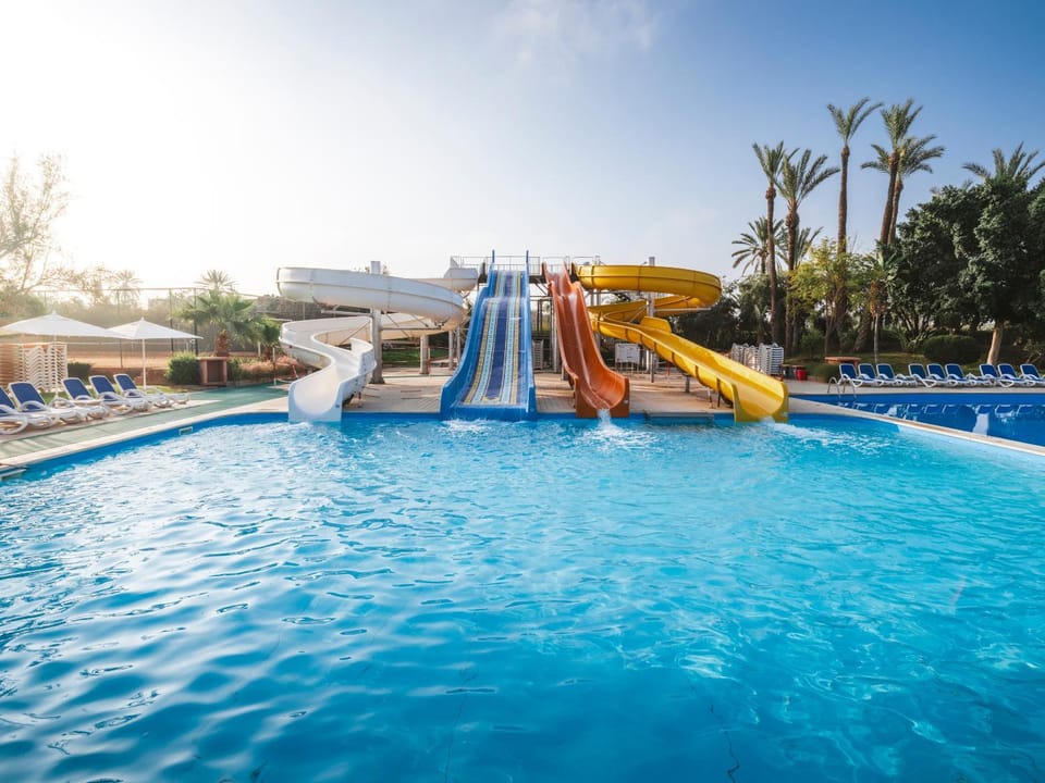 Aqua park, Swimming pool