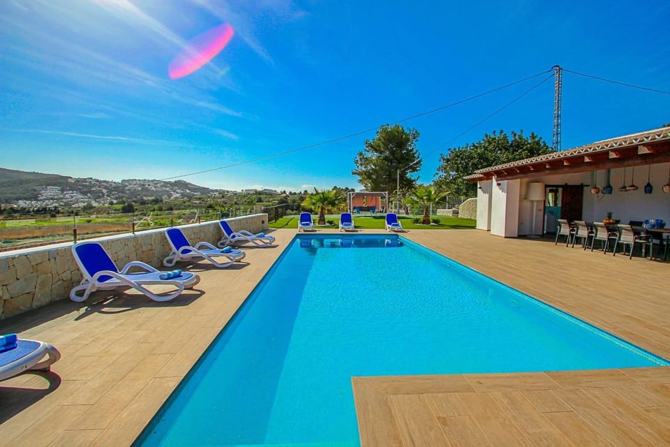 Rosalia - holiday home with panoramic view and private pool in Teluda Villa in Marina Alta
