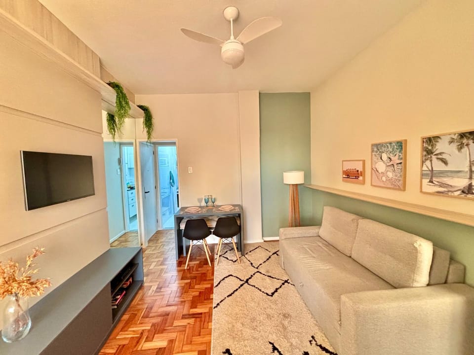 TV and multimedia, Living room, internet