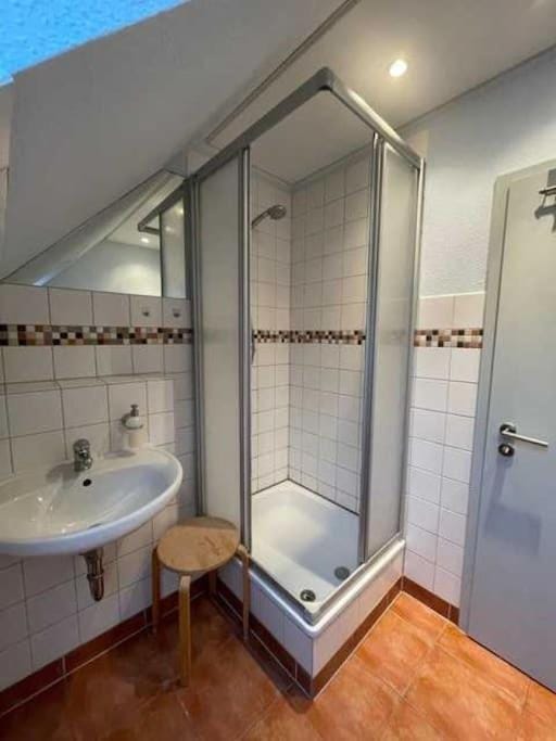 Shower, Bathroom