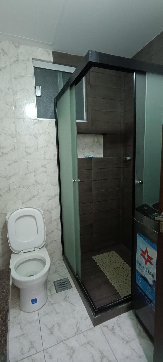 Shower, Toilet, Bathroom