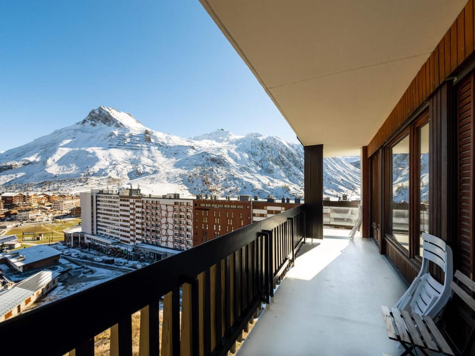 Appartement spacieux à Tignes, 9 pers, animaux admis, skis aux pieds Apartment in Tignes