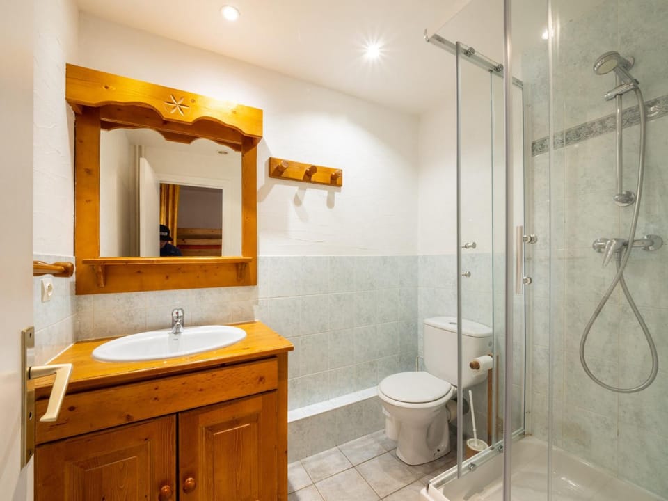 Appartement spacieux skis aux pieds pour 10 pers. avec balcon, animaux admis - FR-1-502-488 Apartment in Tignes
