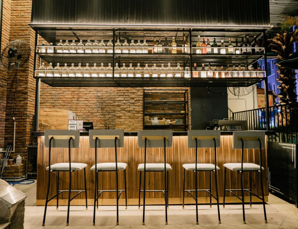 Lounge or bar