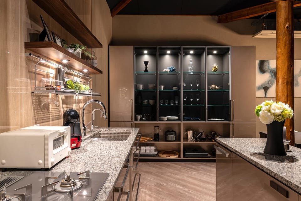 Coffee/tea facilities, Kitchen or kitchenette, minibar, pet friendly