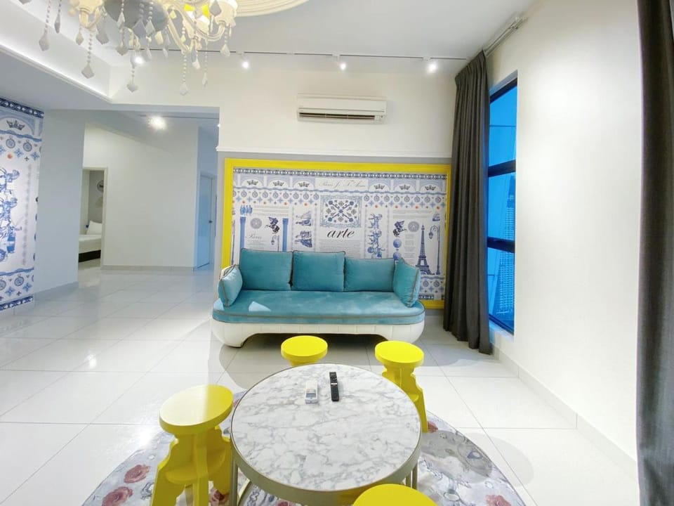 Living room, Seating area, air conditioner
