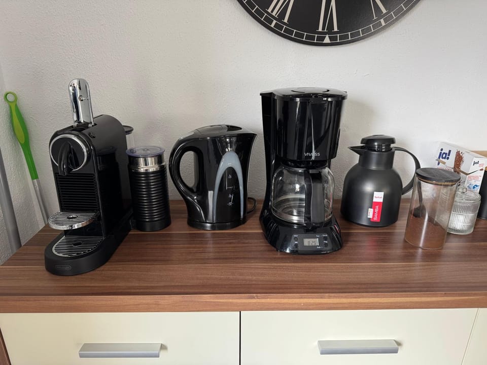 Coffee/tea facilities, Kitchen or kitchenette, toaster