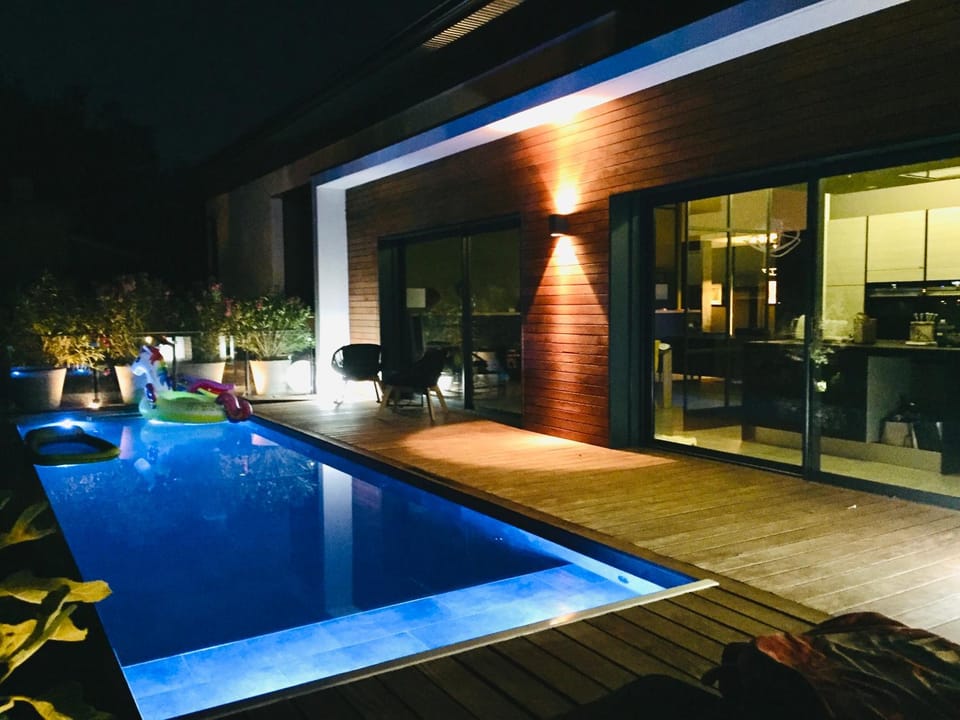 la villa du Lys Toulouse Occitanie Piscine & golf Villa in Occitanie