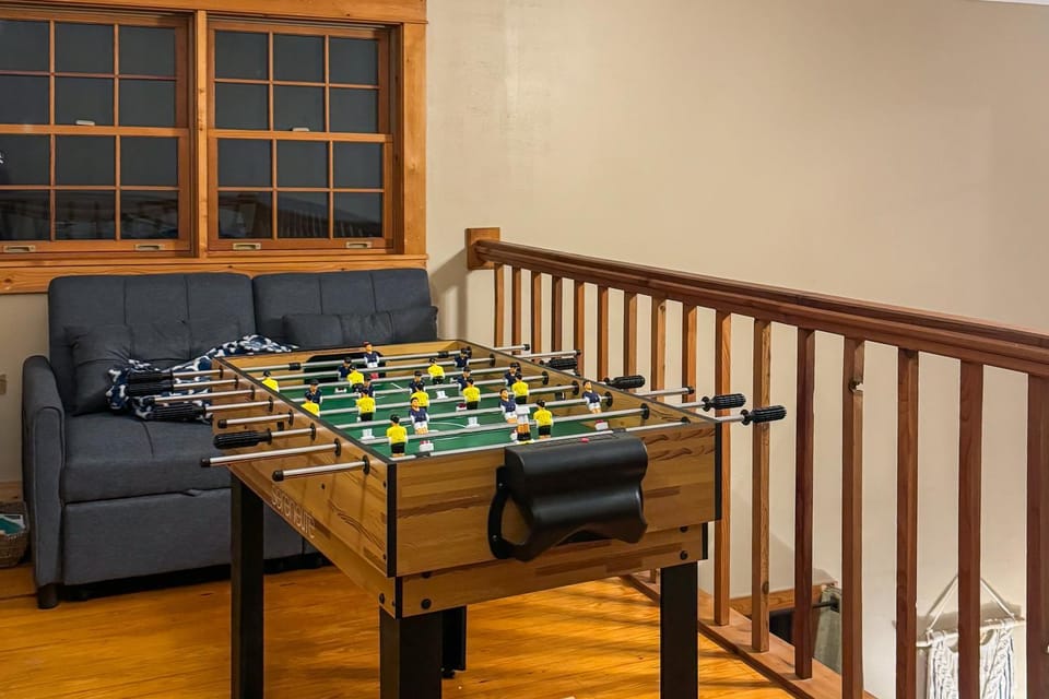 Carolina Cardinal House House in Lake Lure