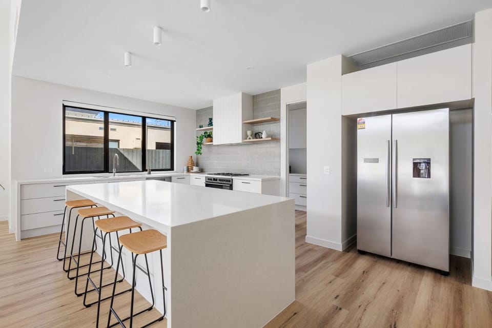Once Upon A Tide Linen included House in Inverloch
