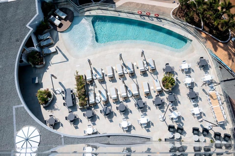 Day, Bird's eye view, Pool view, Swimming pool, sunbed